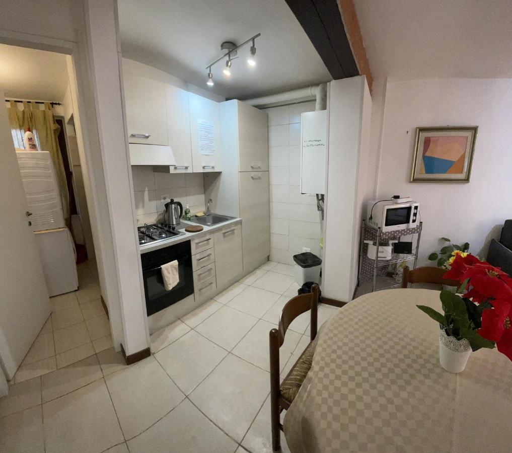 Home Lovers Apartment Velence Kültér fotó